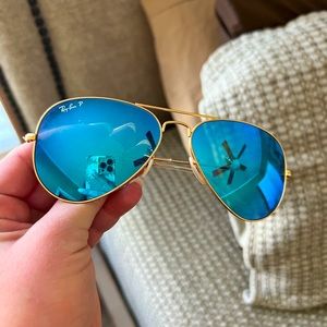 Polarized raybans
